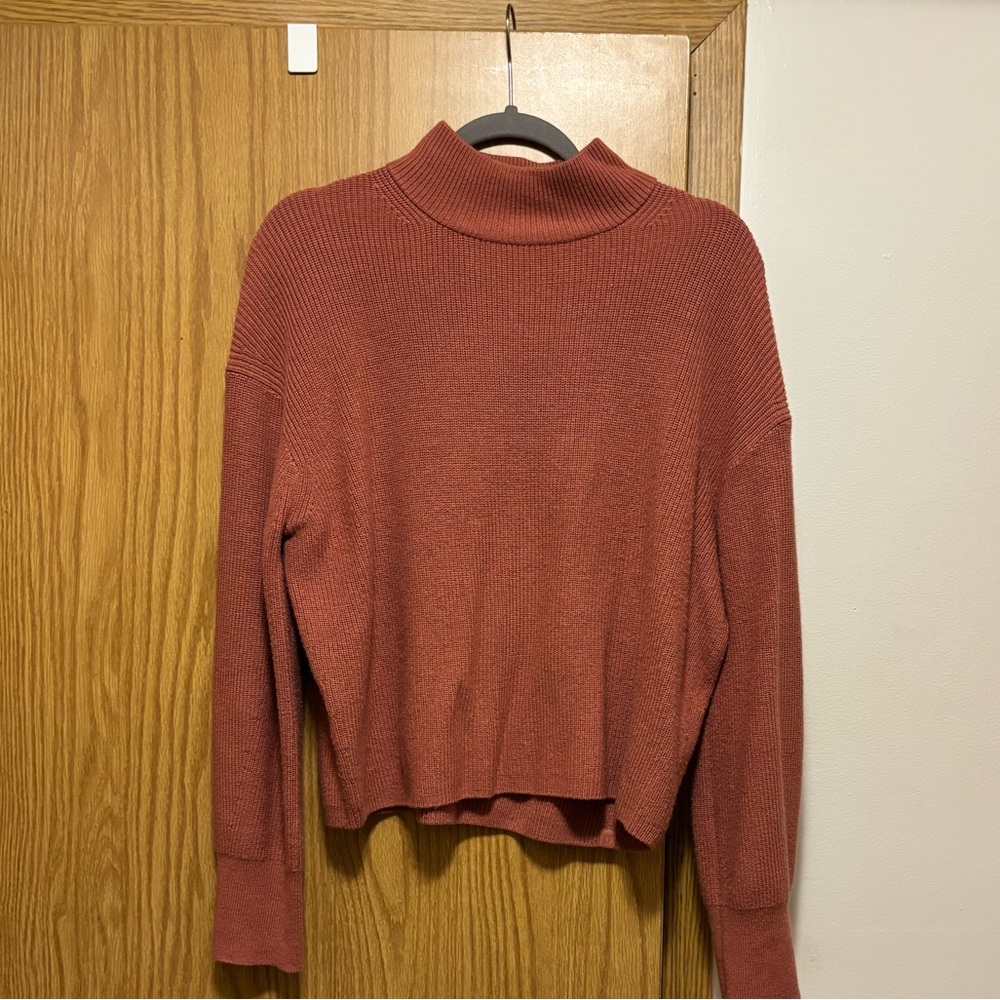 Wool blend dusty rose turtleneck sweater